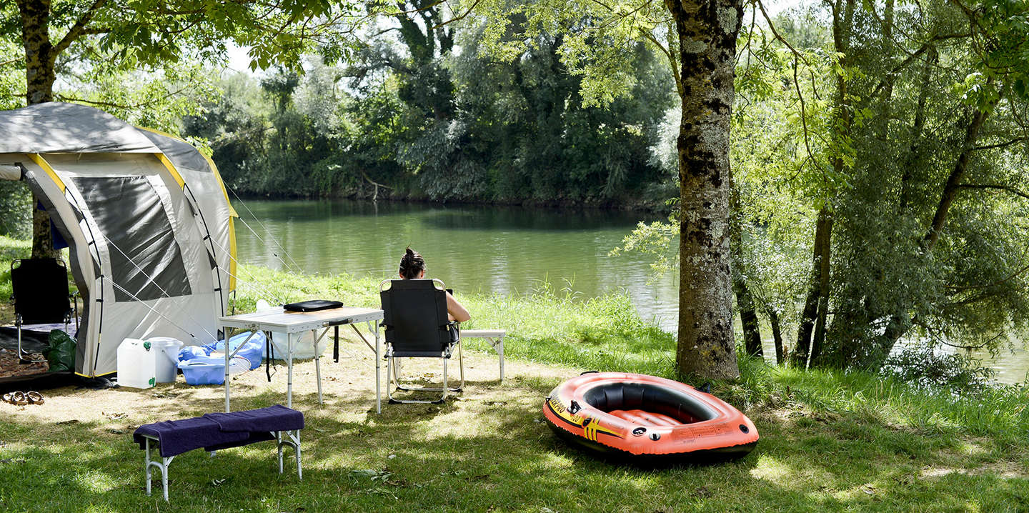 Pourquoi choisir de partir en vacances dans un camping 4 étoiles en bord de rivière ?
